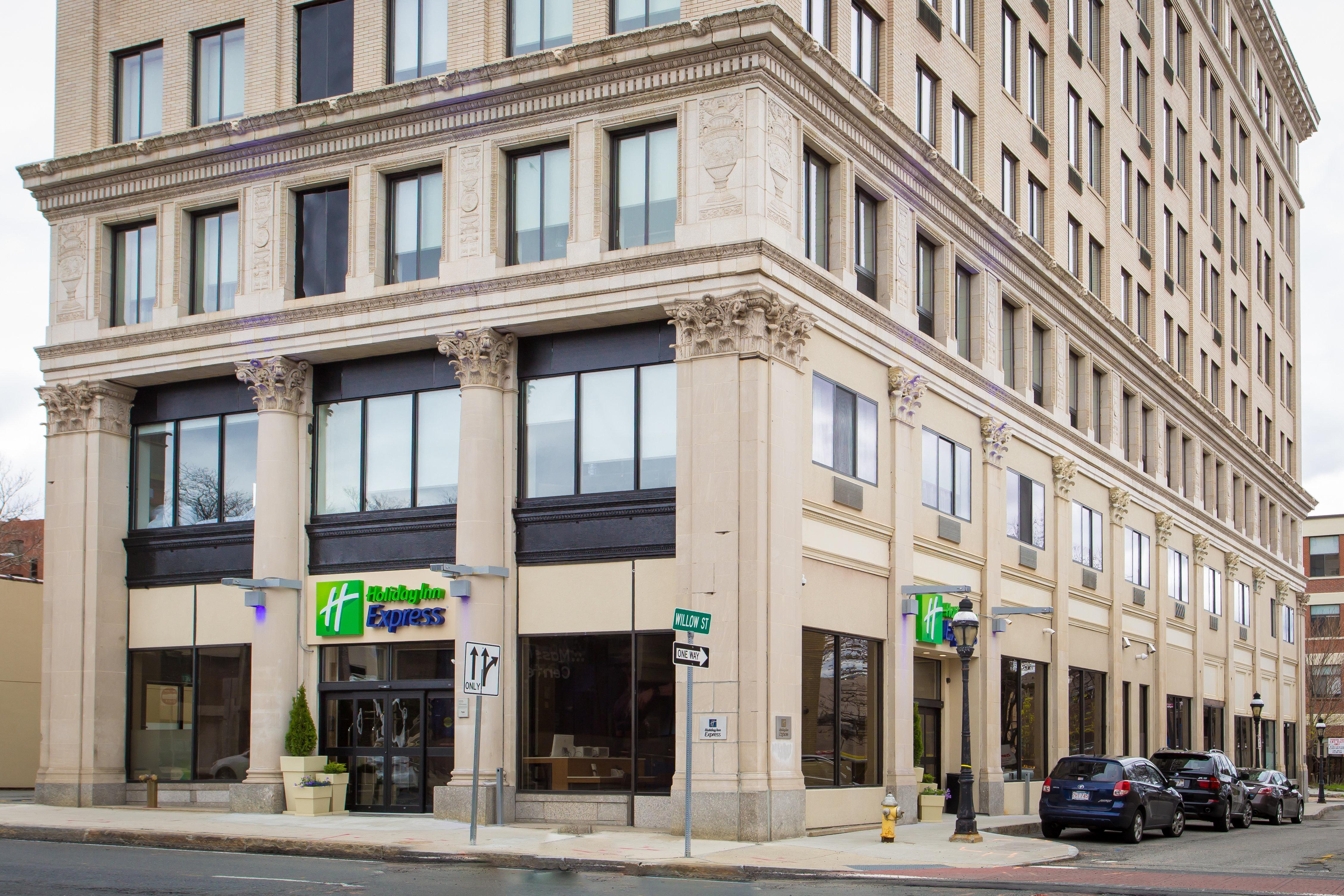 Holiday Inn Express - Springfield Downtown By Ihg Экстерьер фото